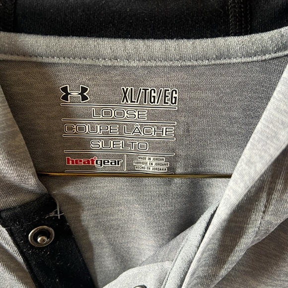 Under Armour hoody XL - Picture 2 of 3
